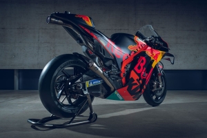 2020 Red Bull KTM RC16s-5